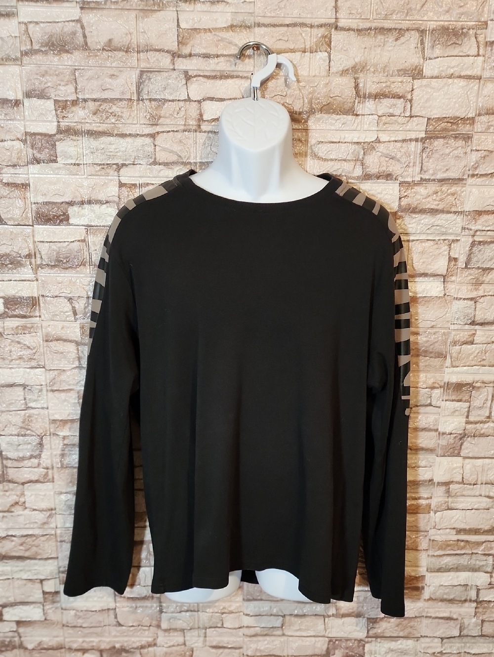 Armani Exchange Black & Gray Longsleeve